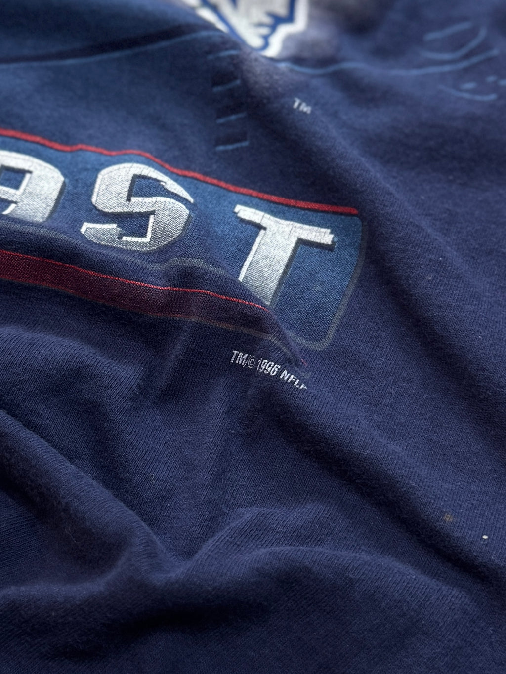 Vintage 90s New England Patriots NFL Tee (M)