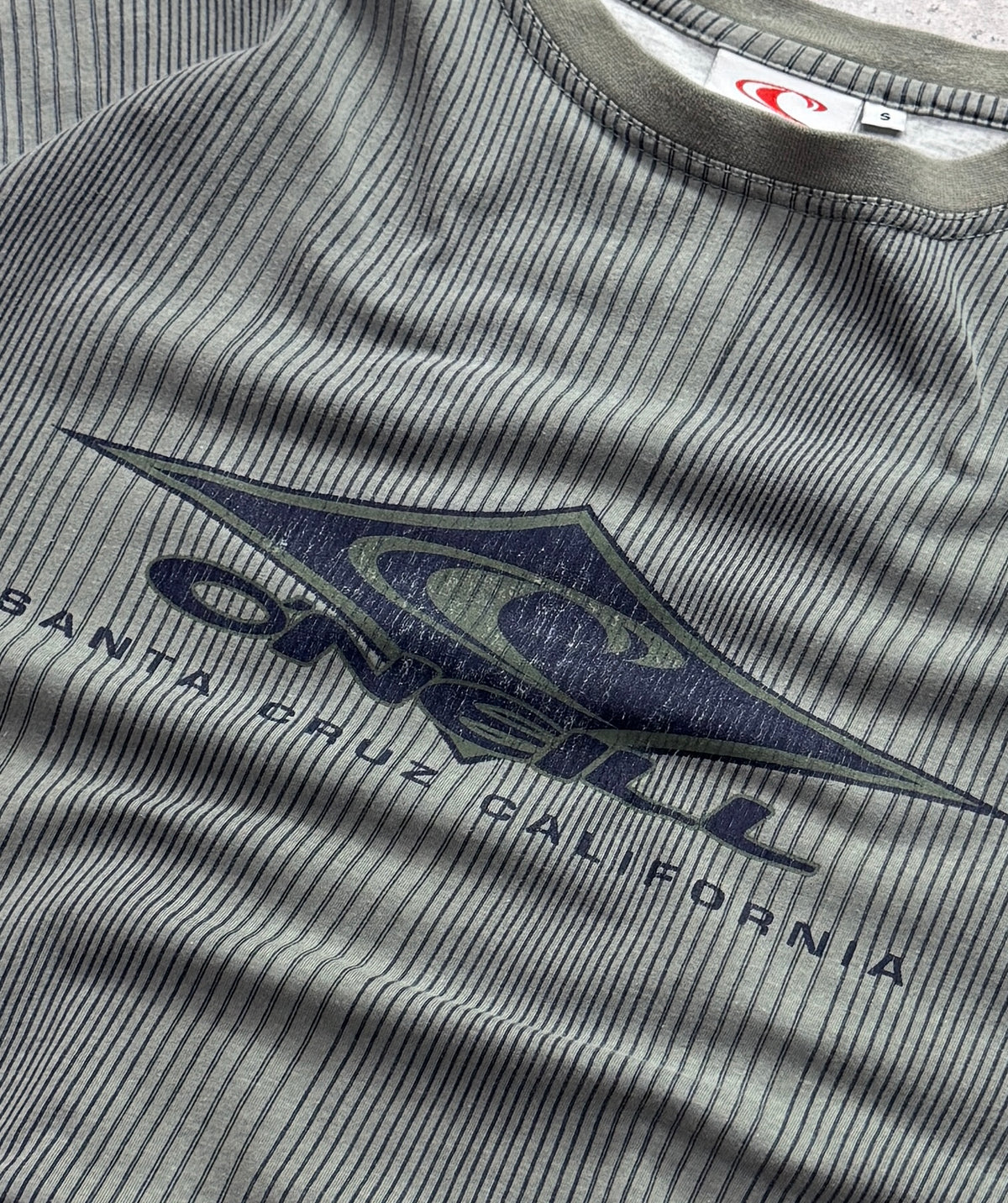 Vintage 90s O’Neill Striped Surfwear Tee (M)
