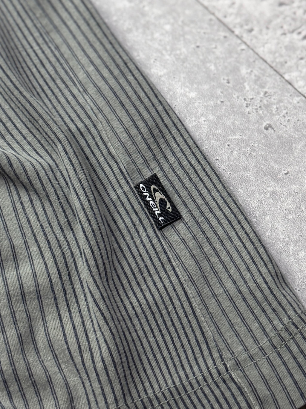Vintage 90s O’Neill Striped Surfwear Tee (M)