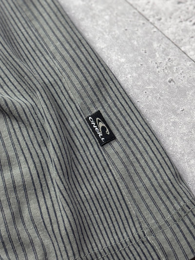 Vintage 90s O’Neill Striped Surfwear Tee (M)