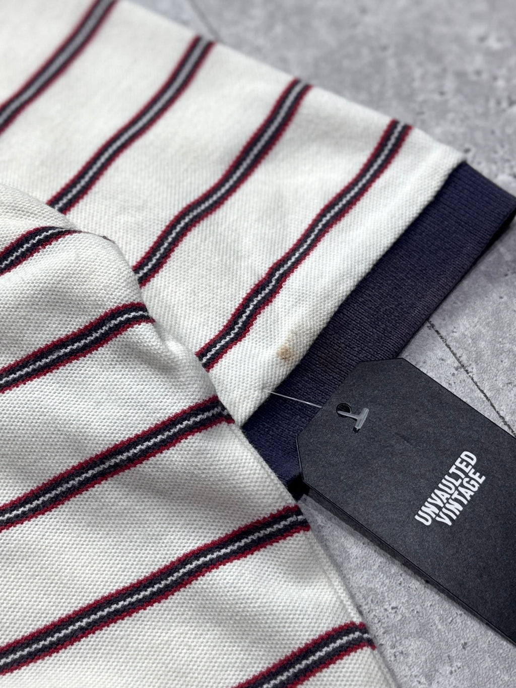 Vintage 2000s Nike Polo Shirt (M)