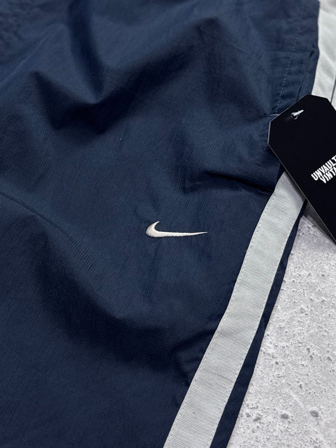 Vintage 2000s Nike Track Pants (M)