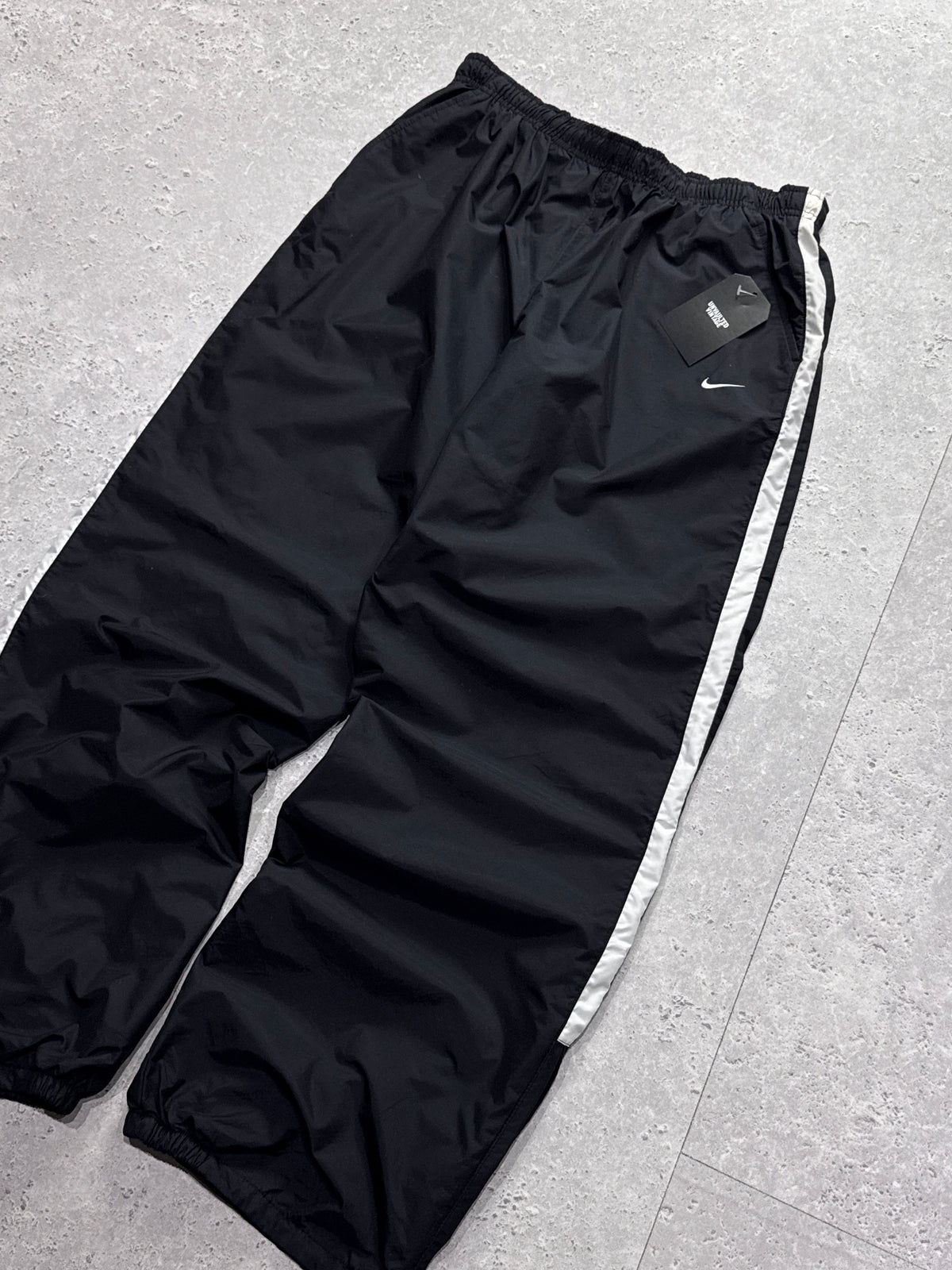 Vintage 2000s Nike Swoosh Track Pants (M)
