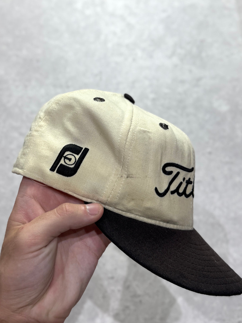 Vintage 90s Titleist Fitted Golf Cap