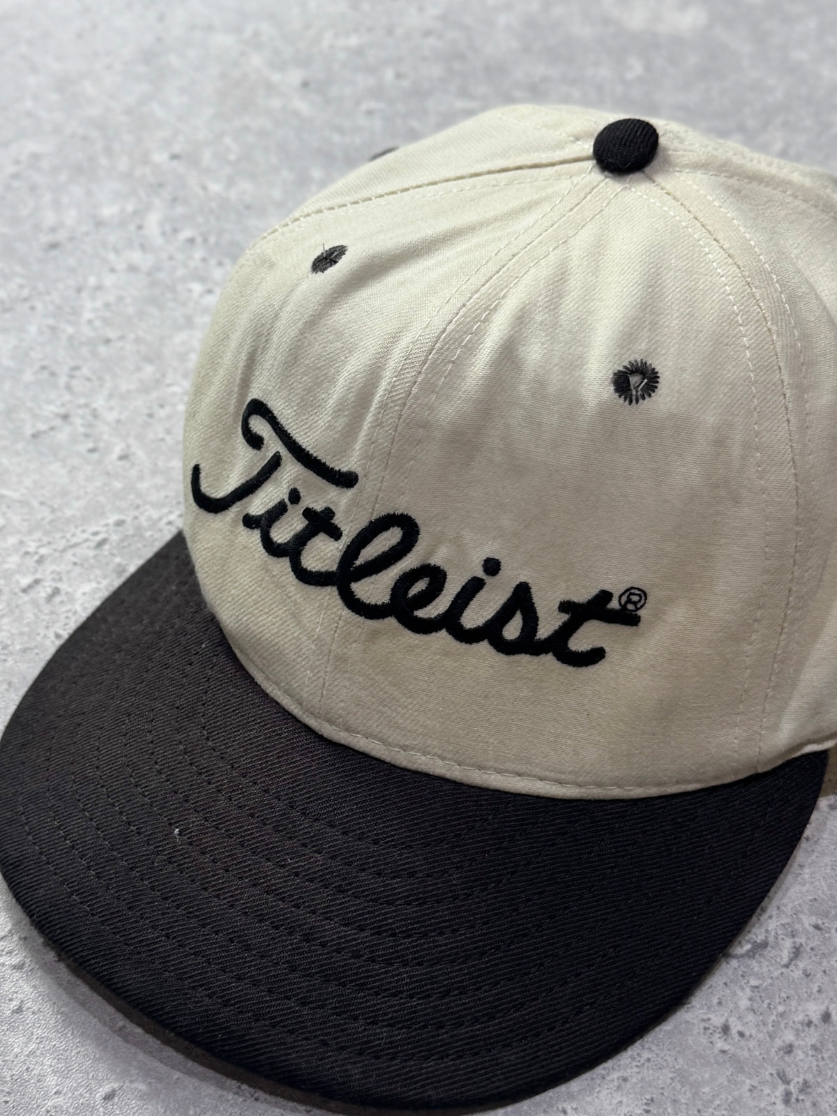 Vintage 90s Titleist Fitted Golf Cap