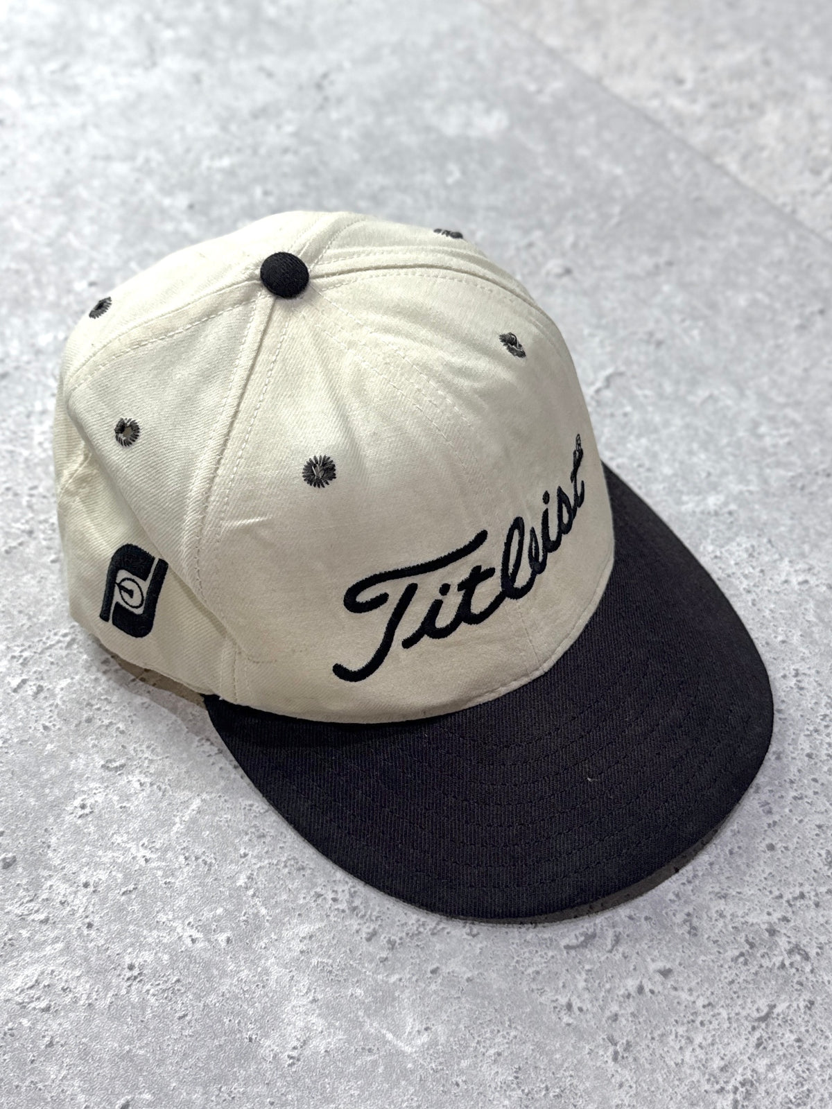Vintage 90s Titleist Fitted Golf Cap