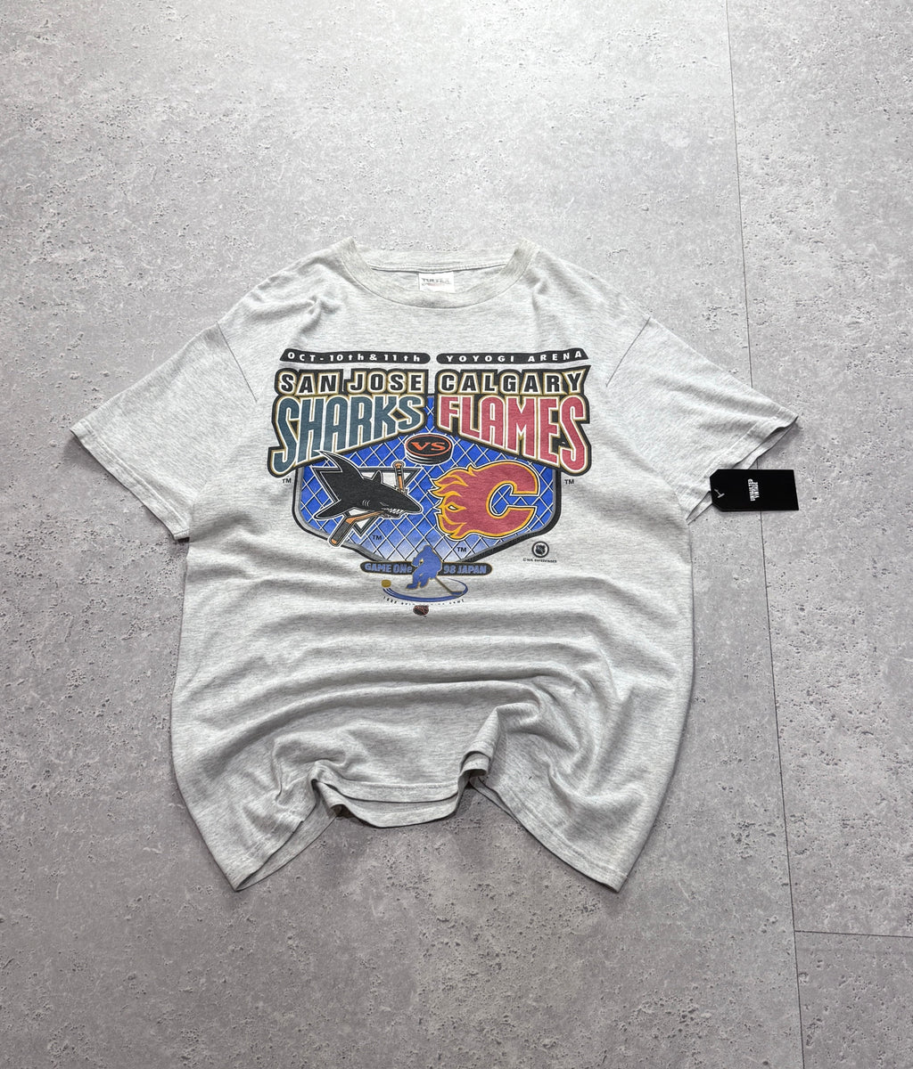 Vintage 90s San Jose Sharks Vs Calgary Flames NHL Tee (L)