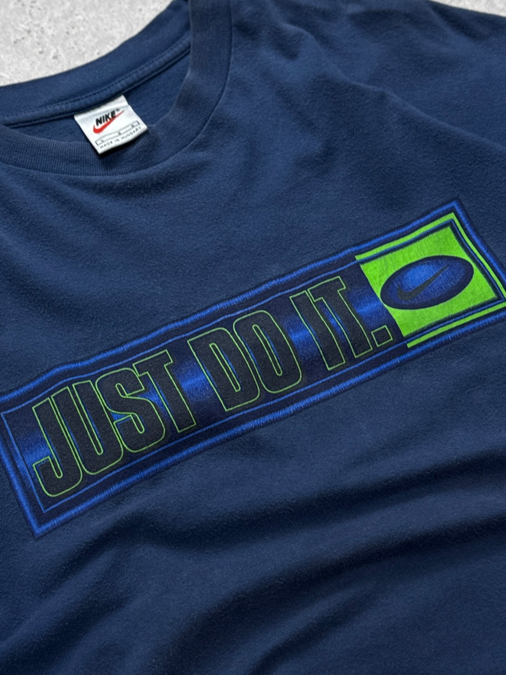 Vintage 90s Nike Just Do It Spellout Tee (L)