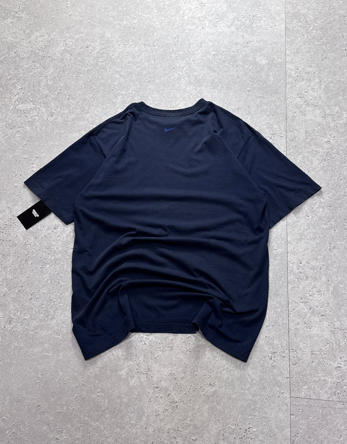 Vintage 2000s Nike Tuned Air Spellout Tee (L)