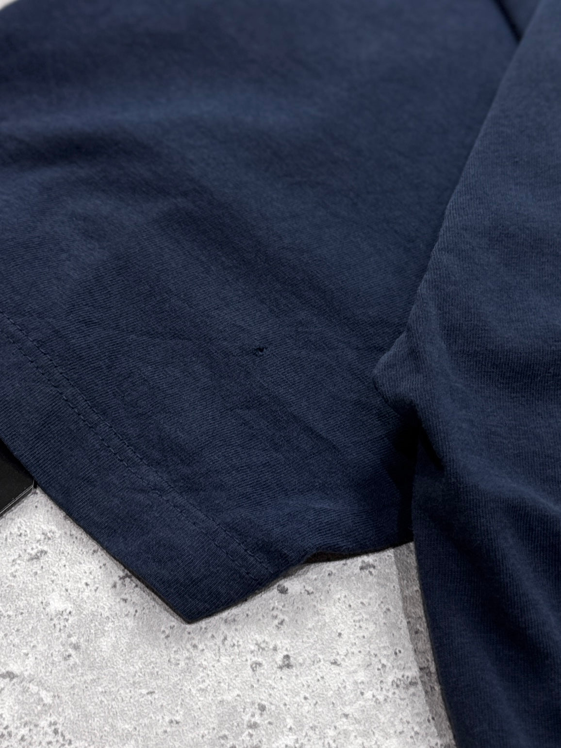 Vintage 2000s Nike Tuned Air Spellout Tee (L)