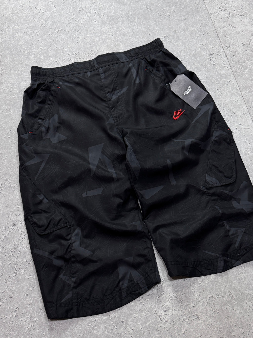 Vintage 2000s Nike Track Shorts (M)