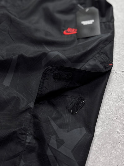 Vintage 2000s Nike Track Shorts (M)