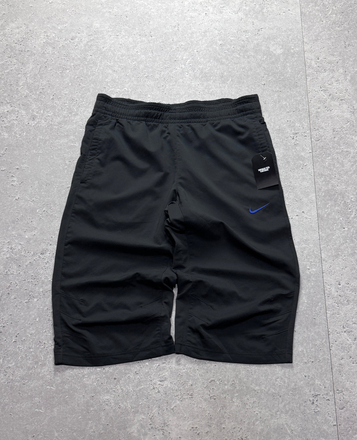 Vintage 2000s Nike Basketball Track Shorts (M)