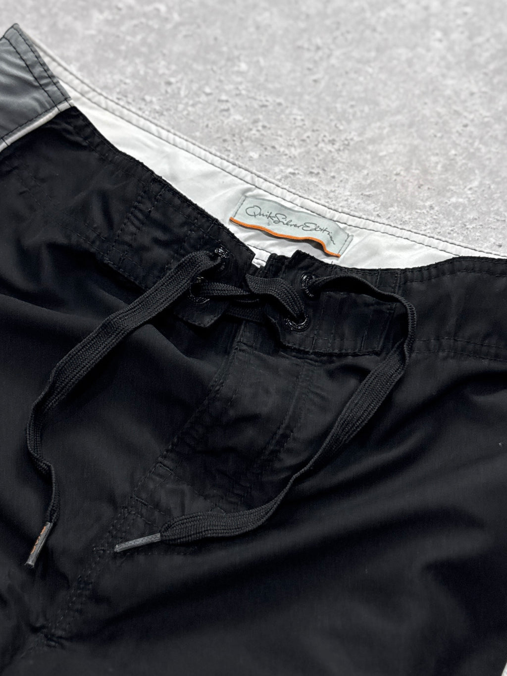 Vintage 2000s Quiksilver Board Shorts (32”)