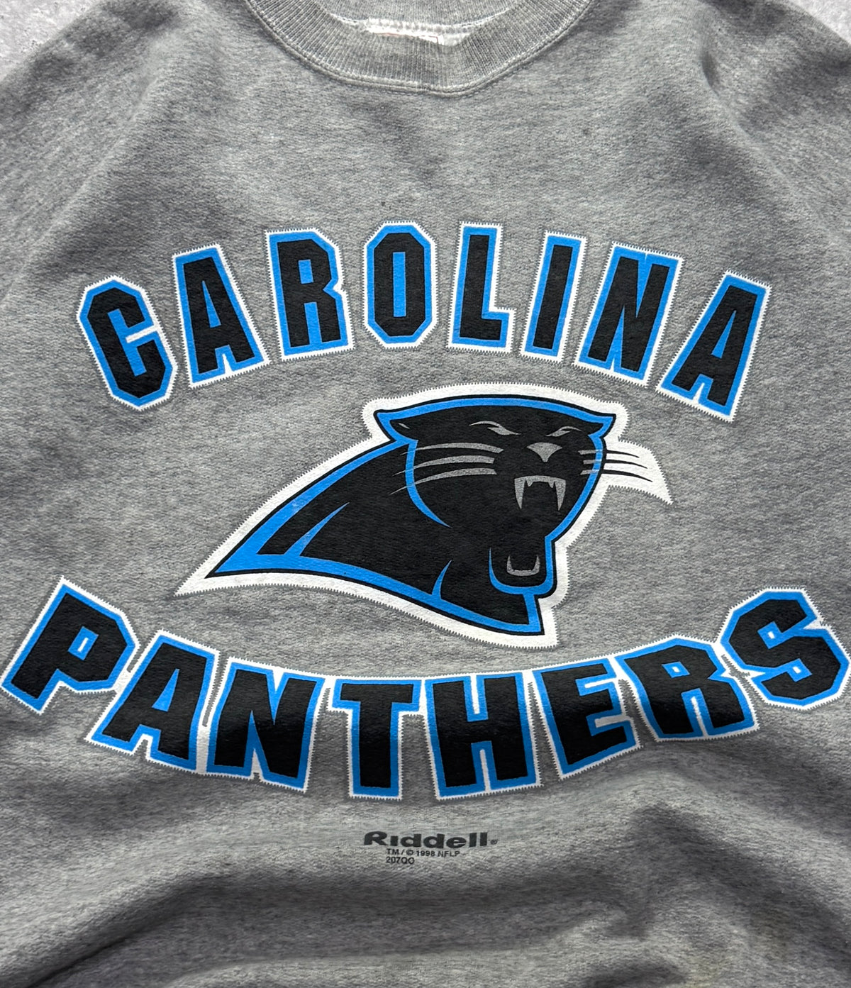 Vintage 90s Carolina Panthers Grey NFL Sweater (L)