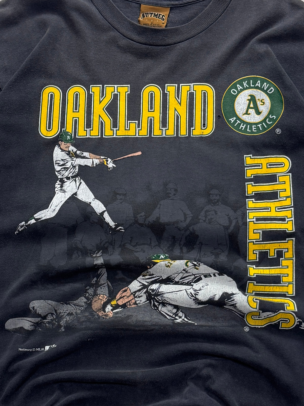 Vintage 90s Oakland Athletics MLB Black Graphic Tee (L)