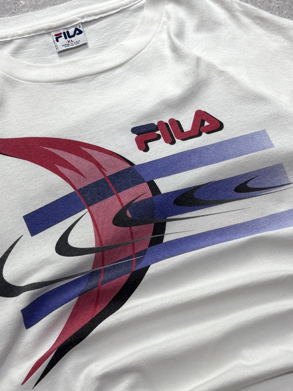 Vintage 90s Fila International Tee (XL)