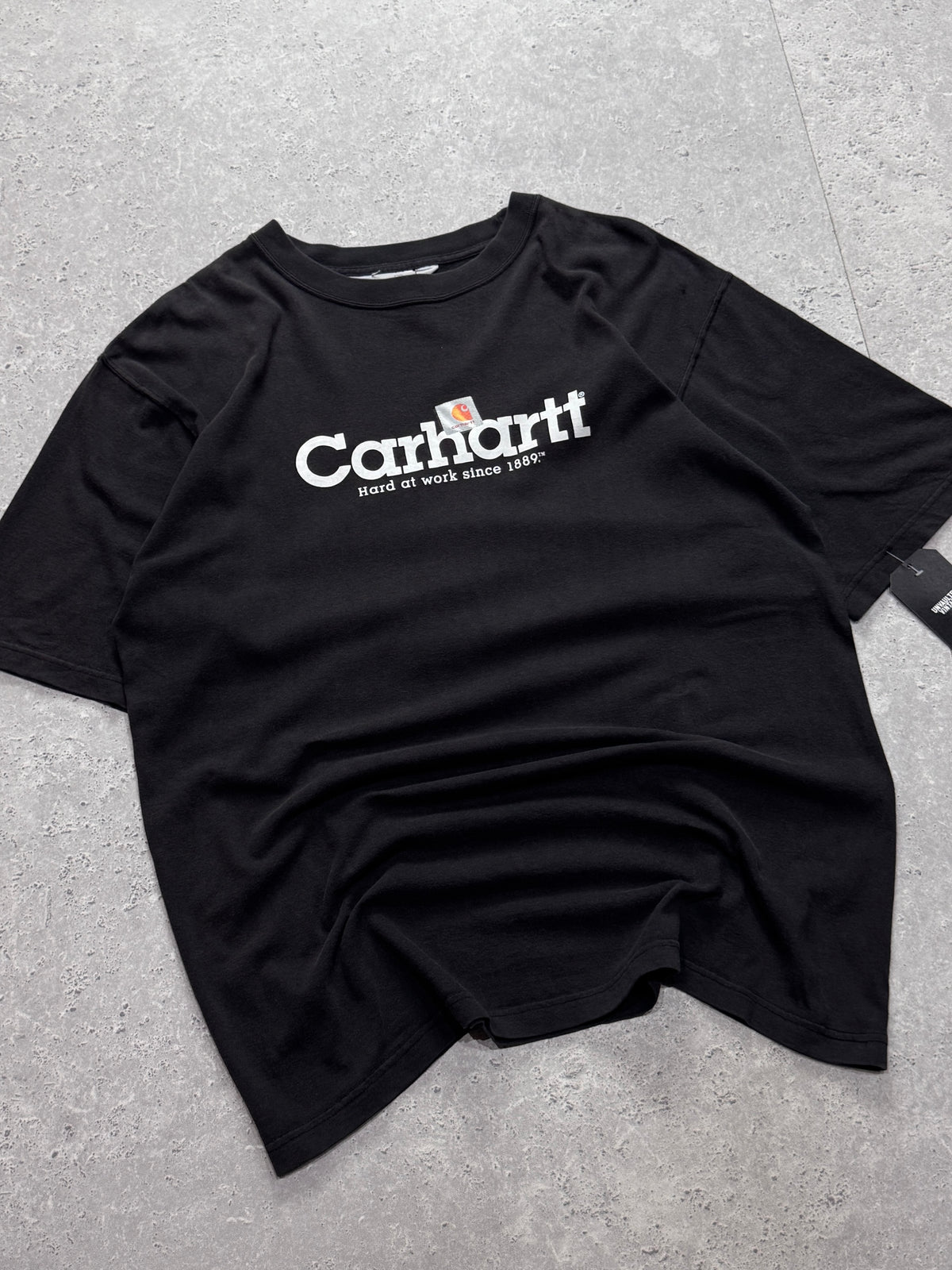 Vintage 2000s Carhartt  Black Logo Tee (L)