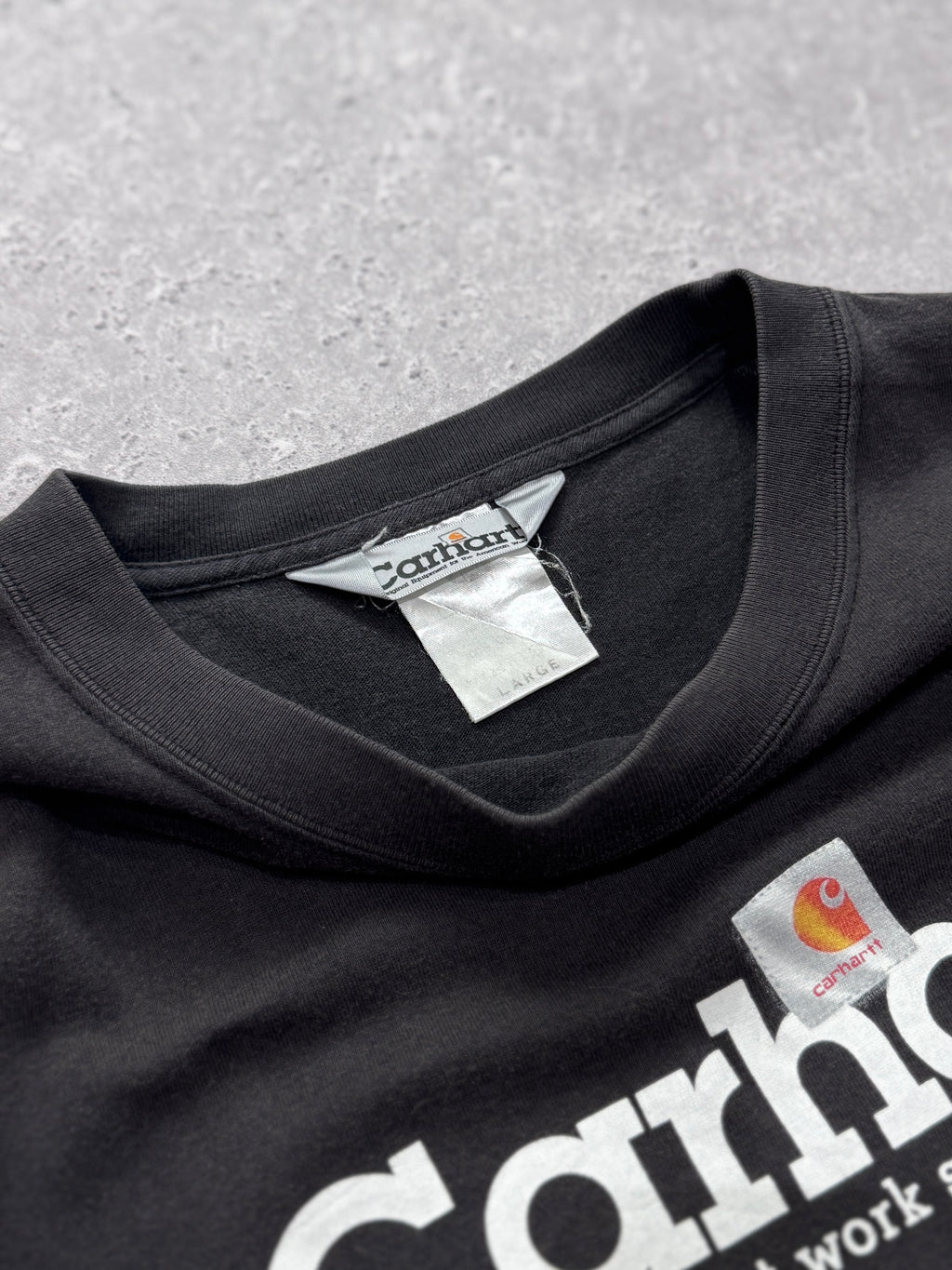 Vintage 2000s Carhartt  Black Logo Tee (L)