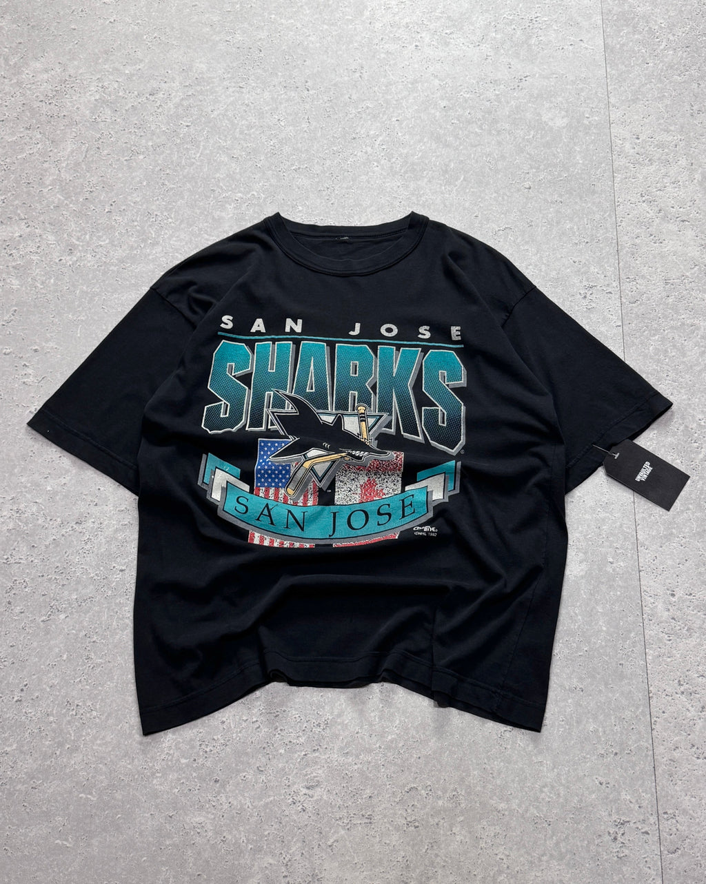Vintage 90s San Jose Sharks NHL Tee (M)