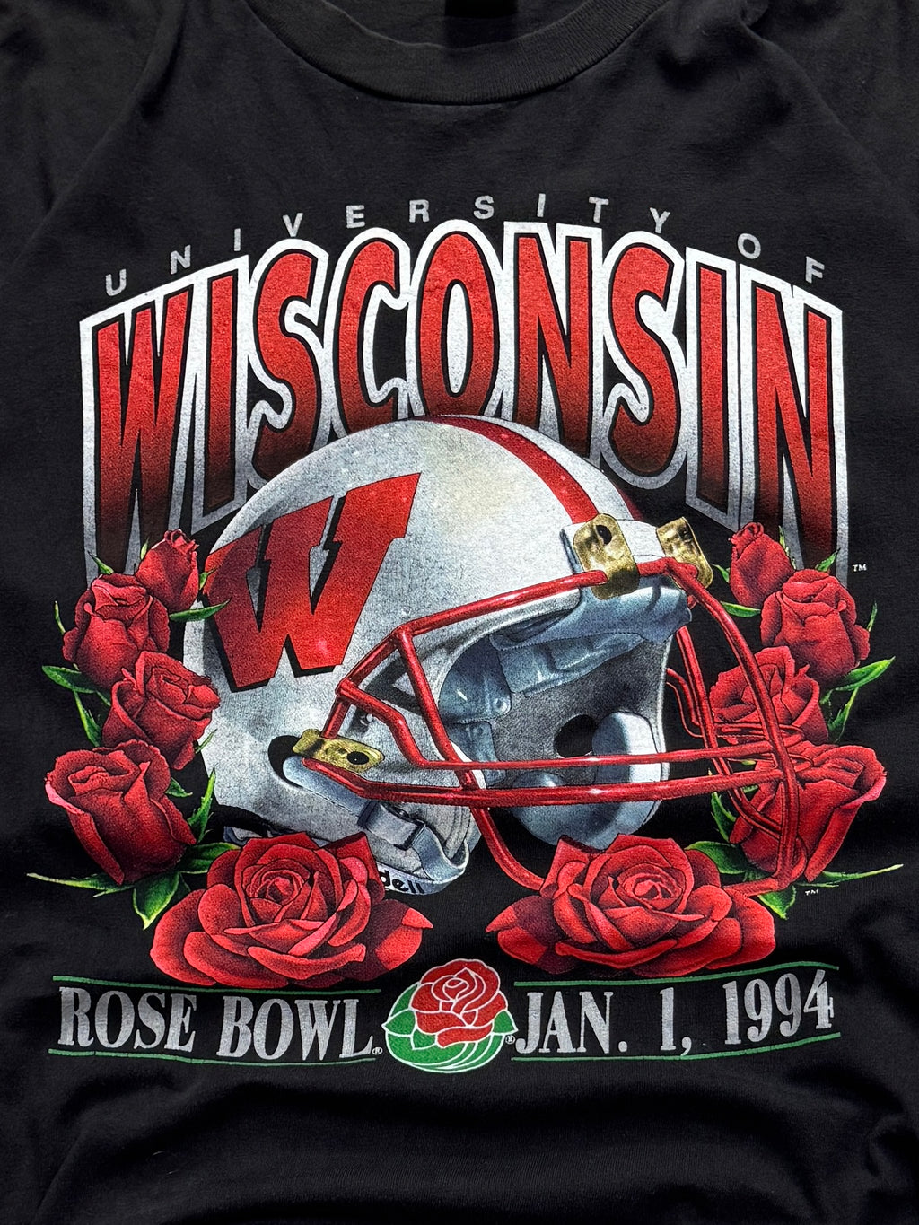 Vintage 1994 Wisconsin Badgers College Rose Bowl Graphic Tee (L)