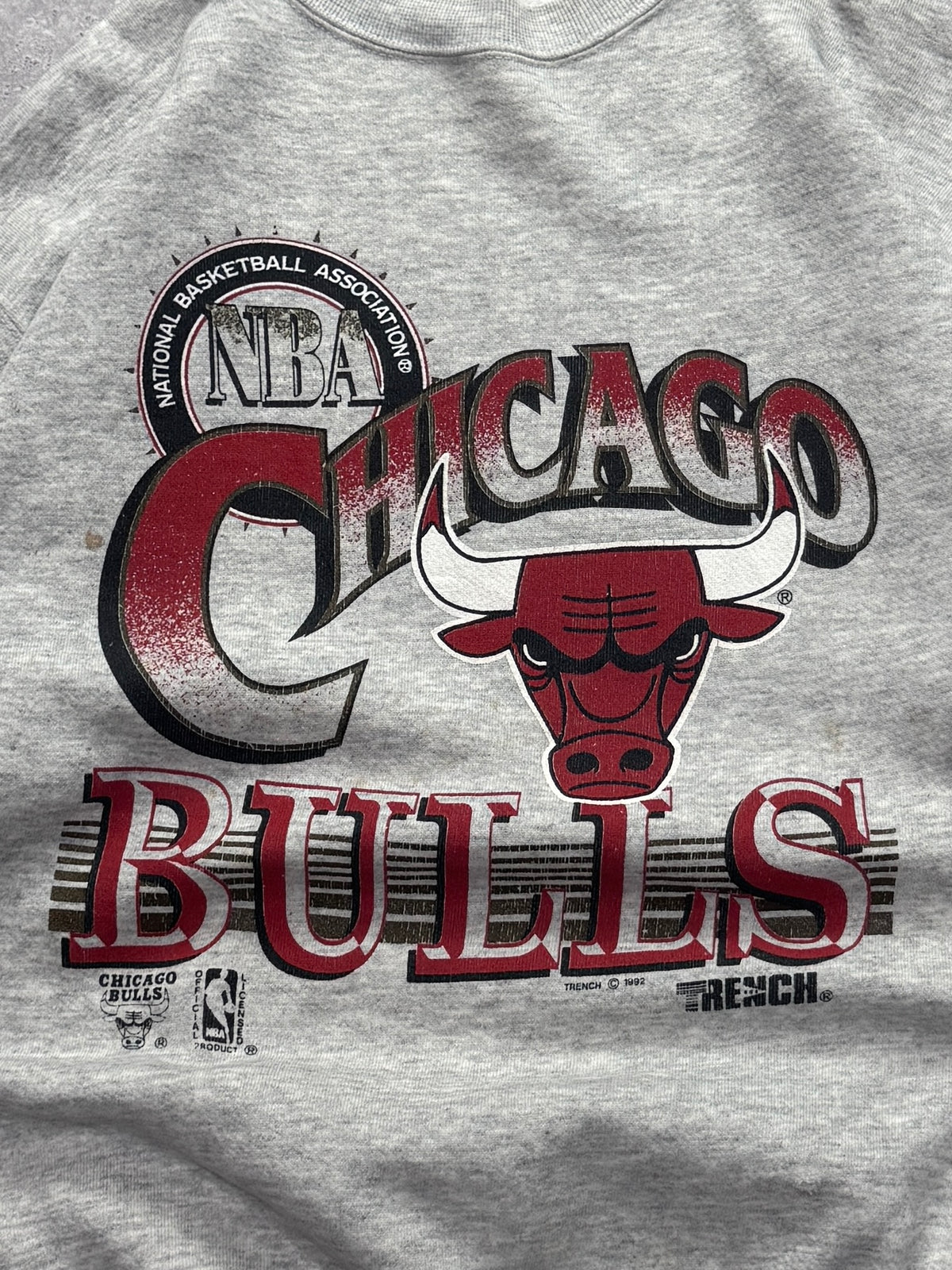 Vintage 90s Chicago Bulls NBA Logo Sweater (M)