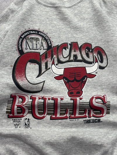 Vintage 90s Chicago Bulls NBA Logo Sweater (M)