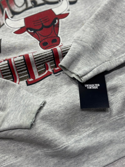 Vintage 90s Chicago Bulls NBA Logo Sweater (M)