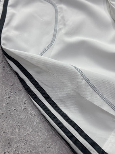 Vintage 2000s Adidas 3/4 Track Shorts (XL)