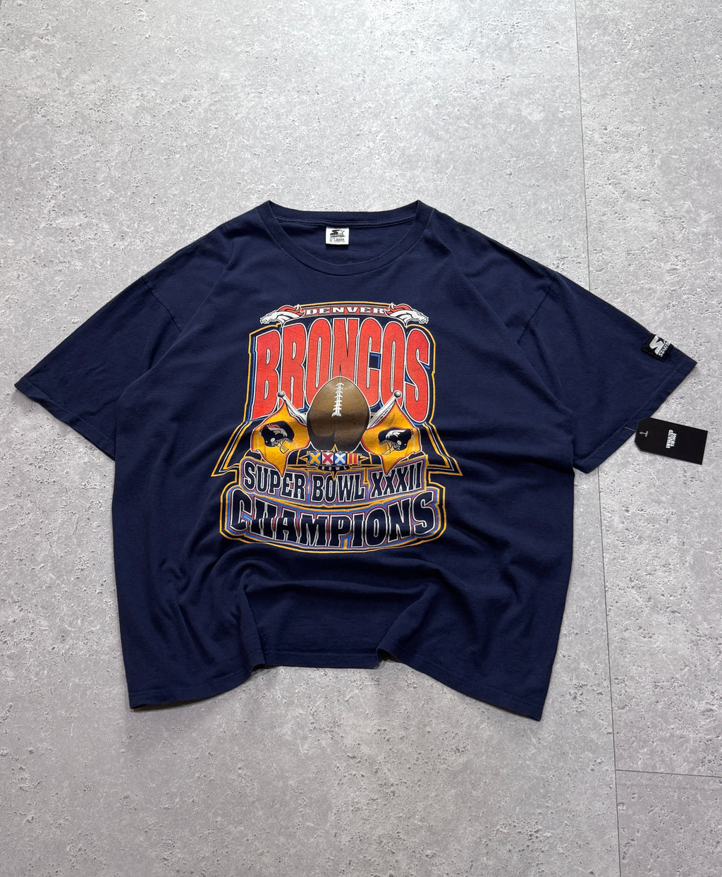 Vintage 90s Denver Broncos NFL Superbowl Tee (XL)