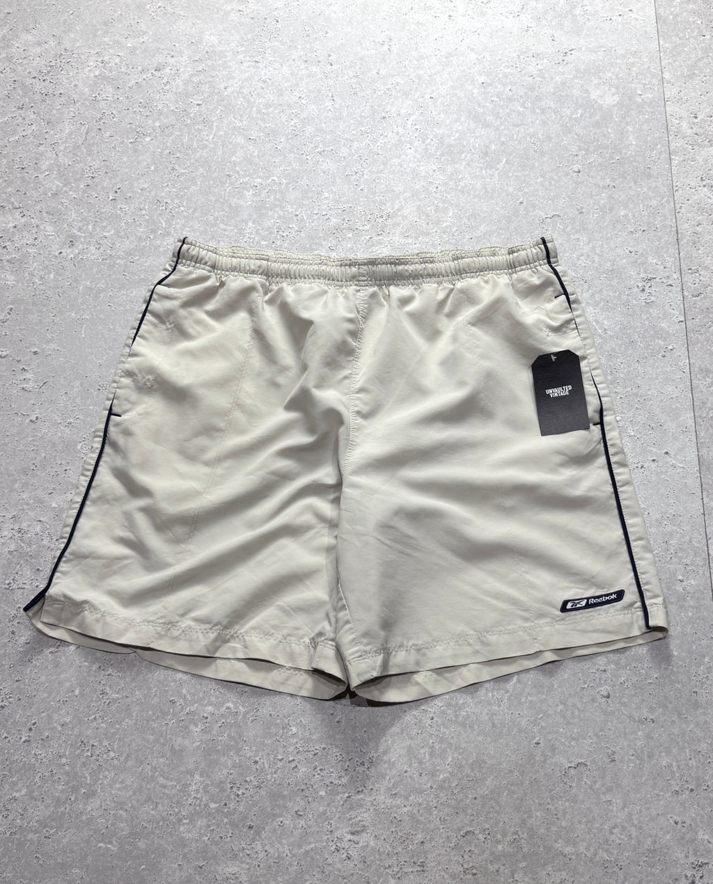 Vintage 2000s Reebok Track Shorts (L)