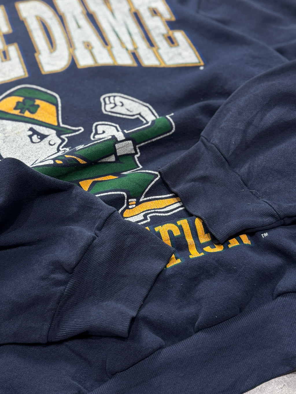 Vintage 90s Notre Dame College Sweater (XL)