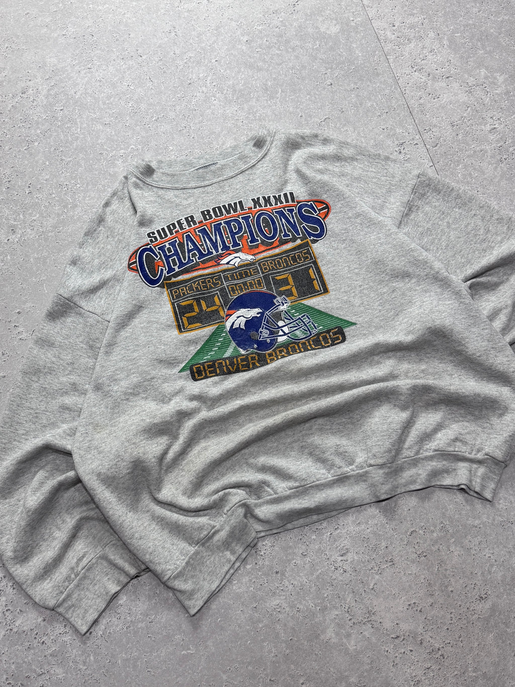 Vintage 90s Denver Broncos Superbowl NFL Sweater (XL)