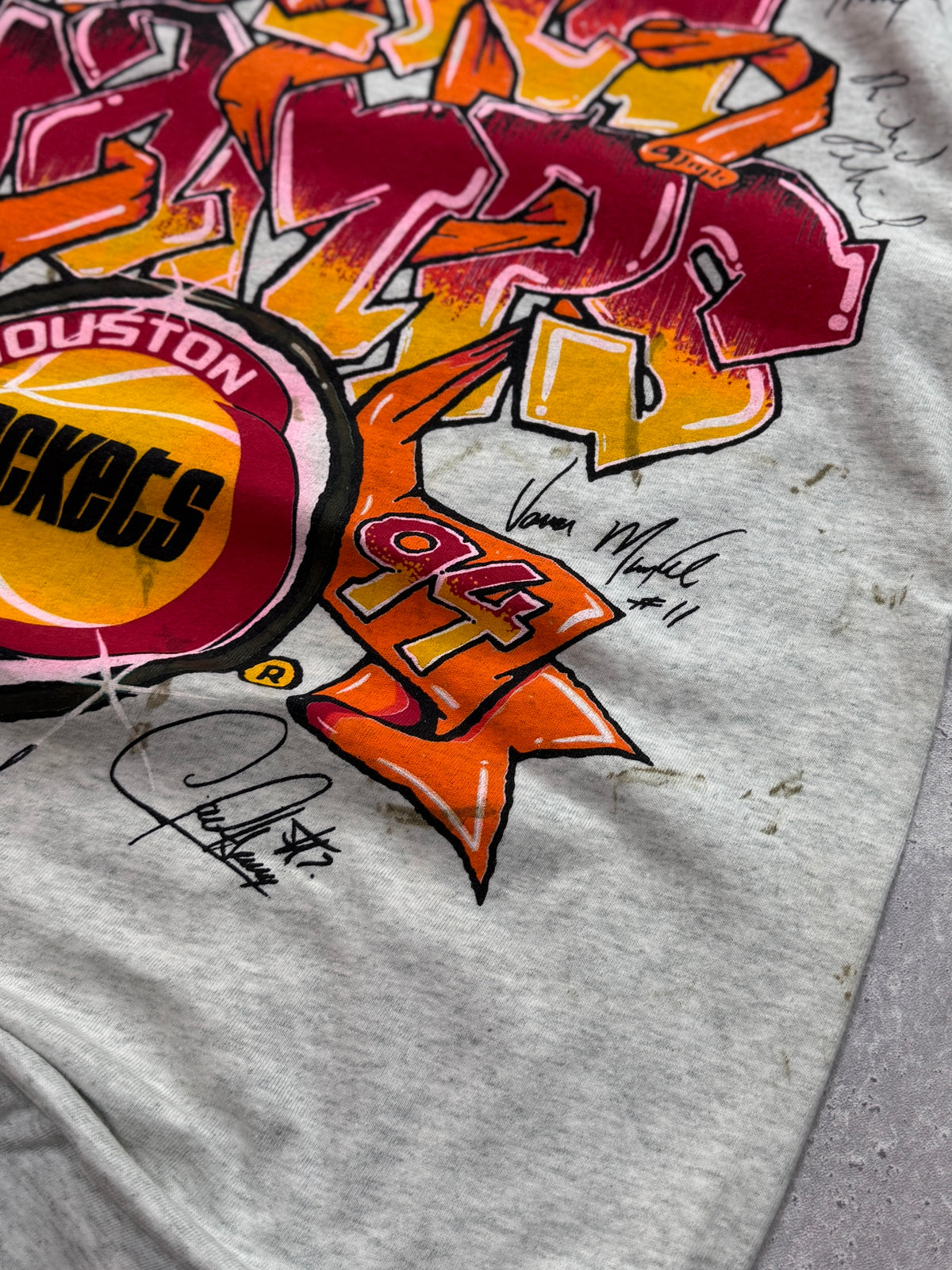Vintage 1994 Houston Rockets NBA Finals Graphic Tee (L)