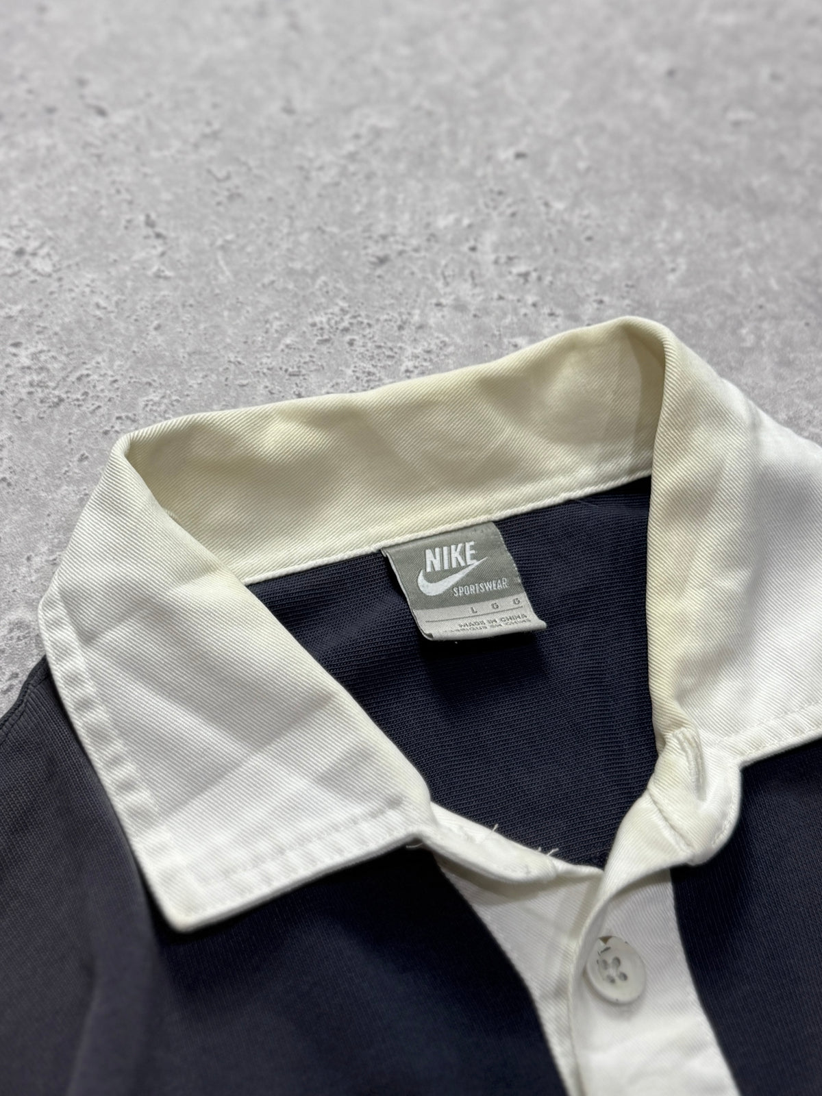 Vintage 2000s Nike Rugby Sweater (L)