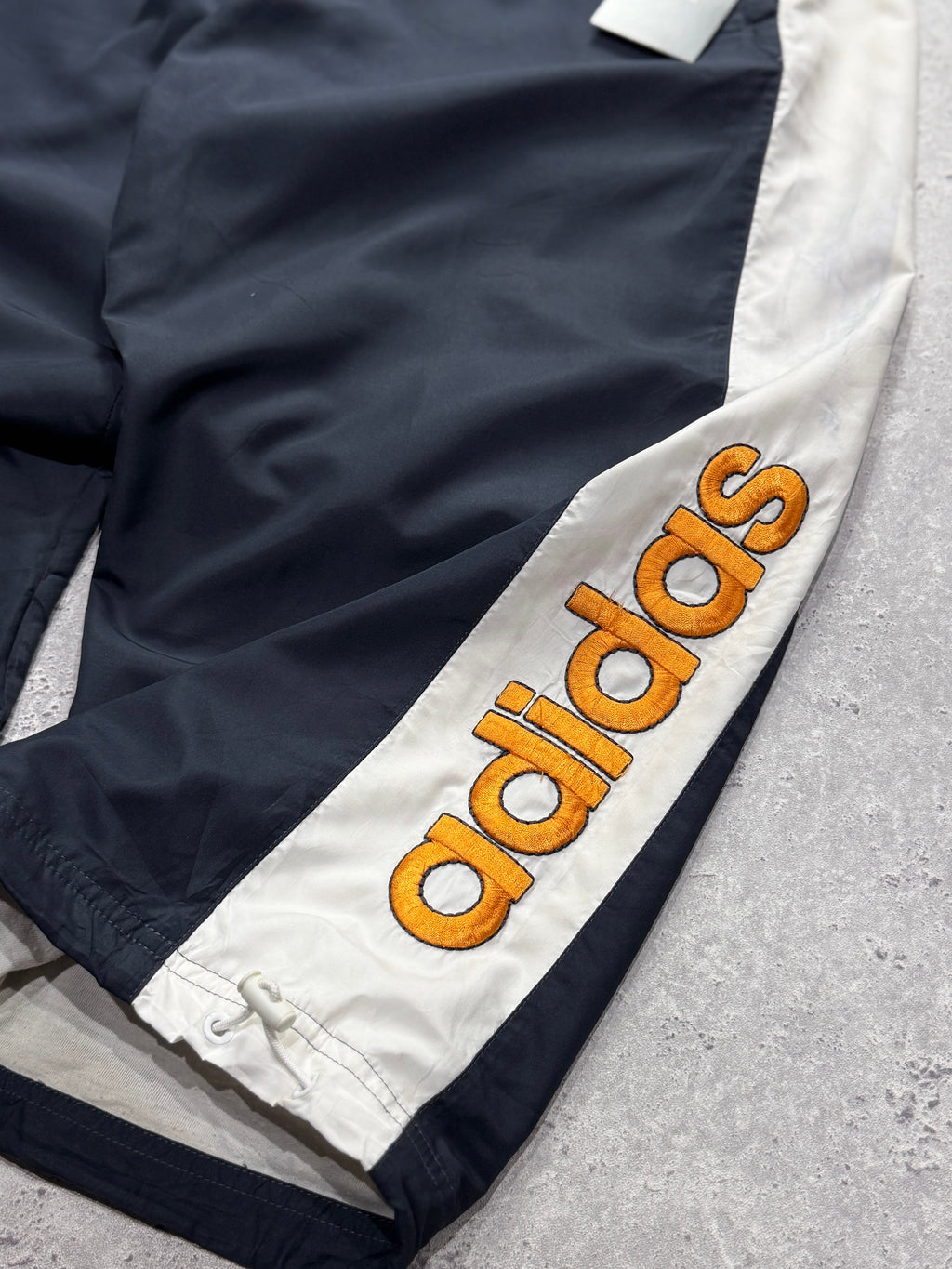 Vintage 2000s Adidas 3/4 Track Shorts (XL)