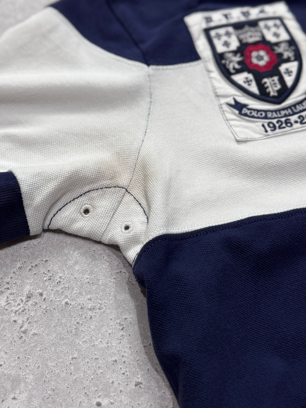 Vintage 2000s Polo Ralph Lauren Embroidered Polo Shirt (M)