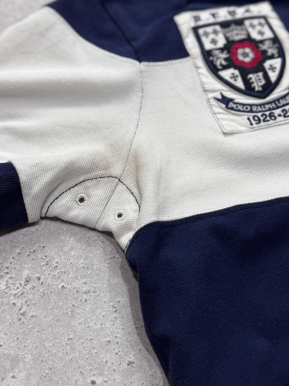 Vintage 2000s Polo Ralph Lauren Embroidered Polo Shirt (M)