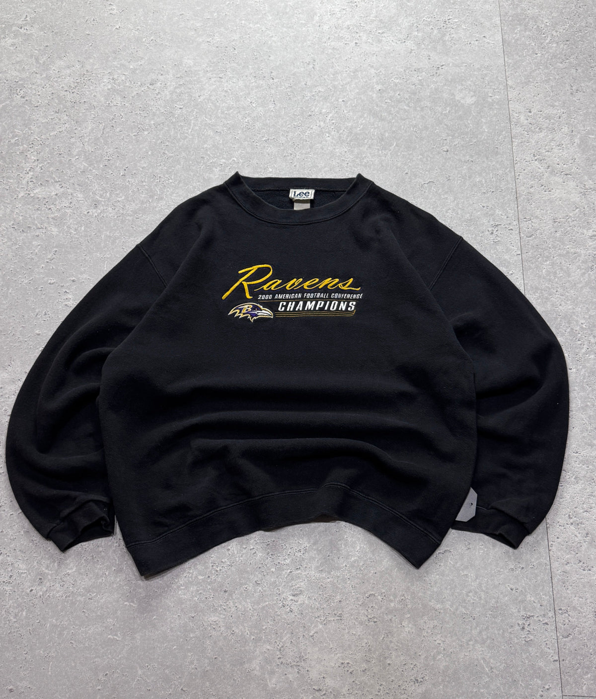 Vintage 2000s Baltimore Ravens Embroidered NFL Sweater (L)