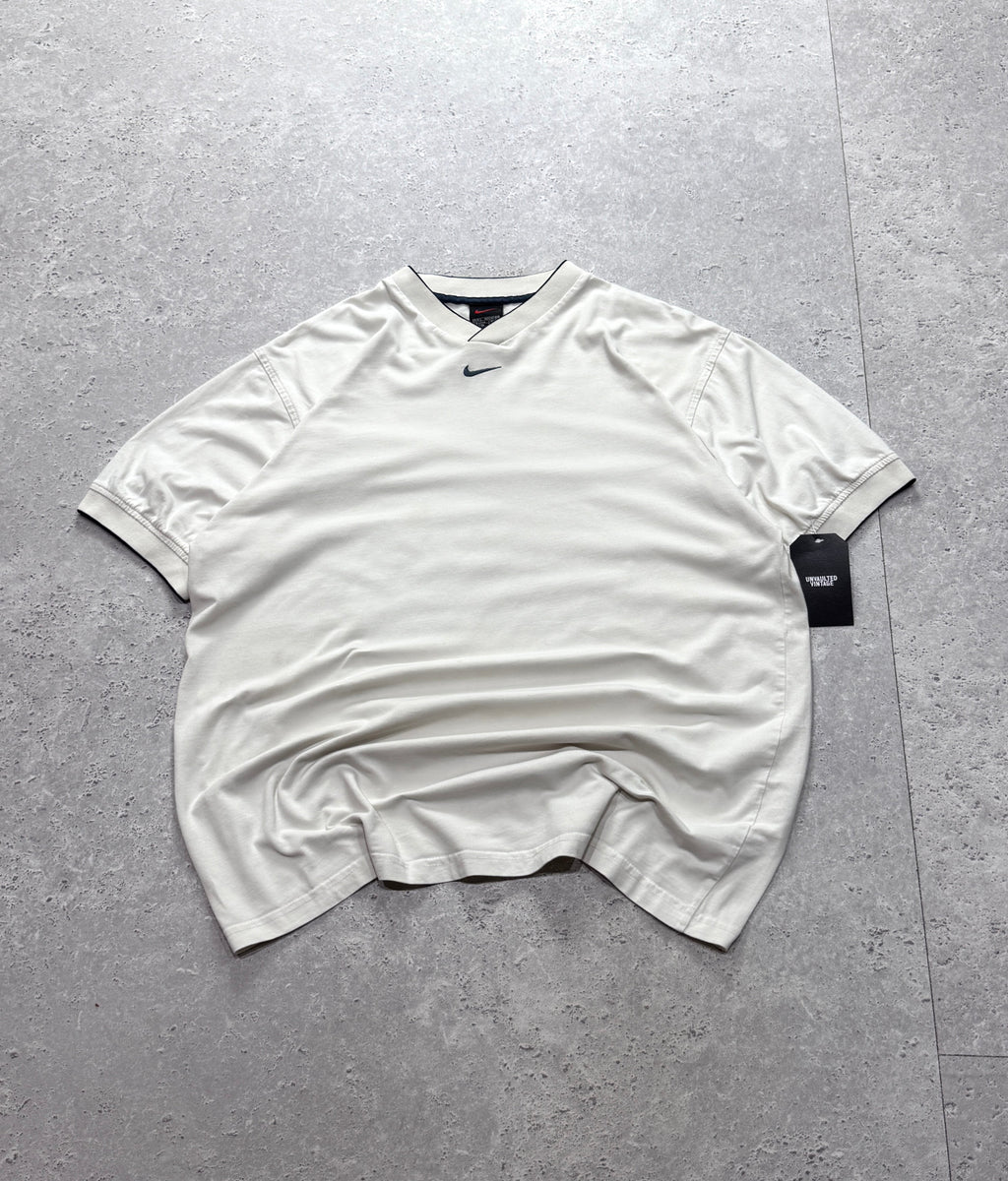 Vintage 2000s Nike Centre Swoosh Tee (L)