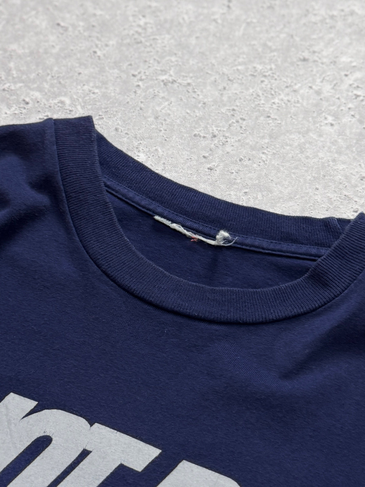 Vintage 90s Nike Just Do It Spellout Tee (M)
