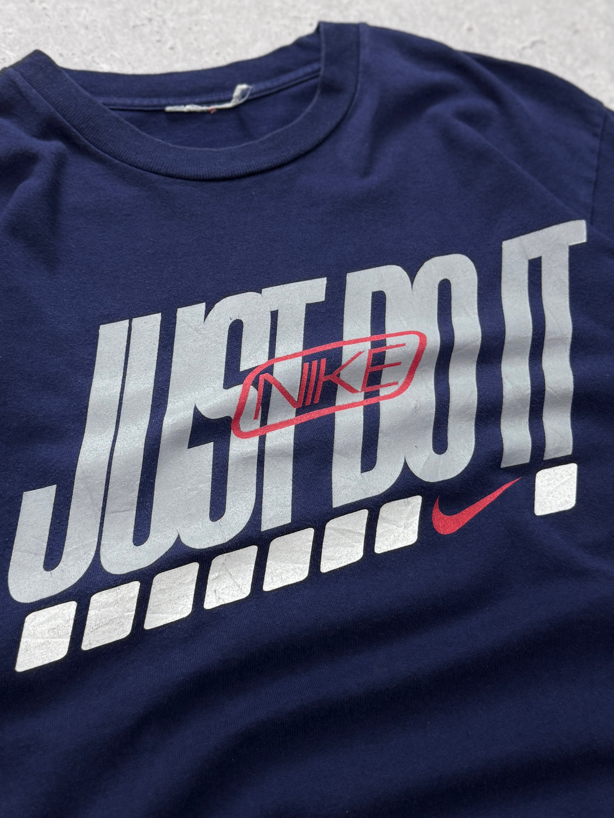 Vintage 90s Nike Just Do It Spellout Tee (M)