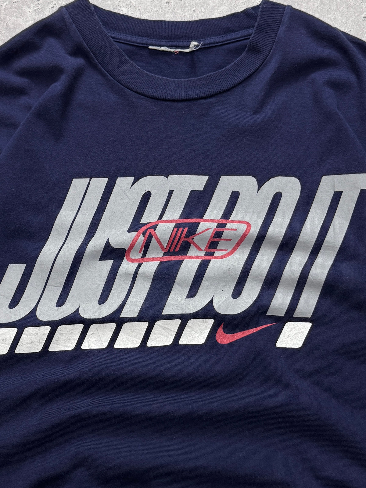 Vintage 90s Nike Just Do It Spellout Tee (M)