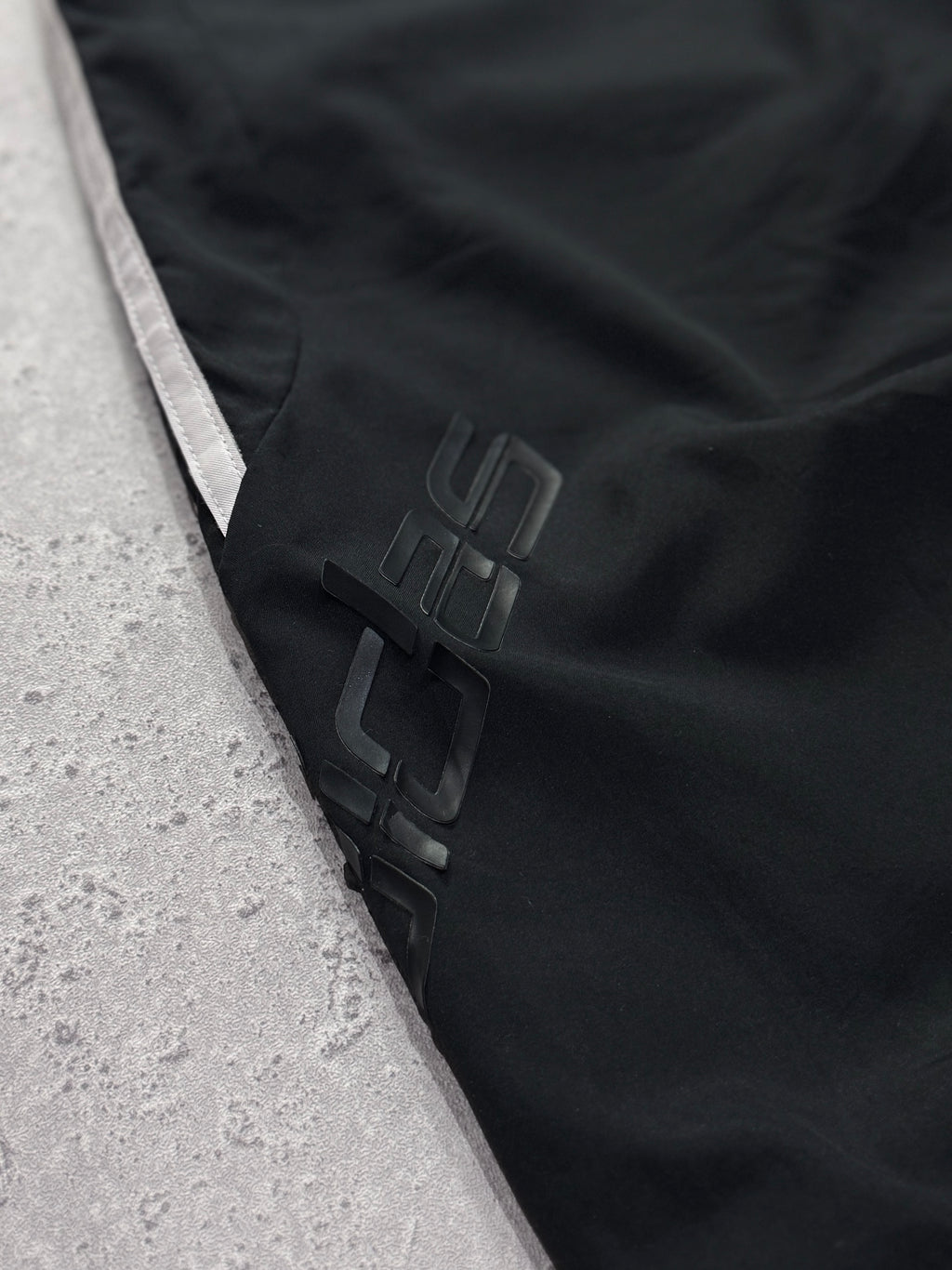 Vintage 2000s Adidas 3/4 Track Shorts (M)