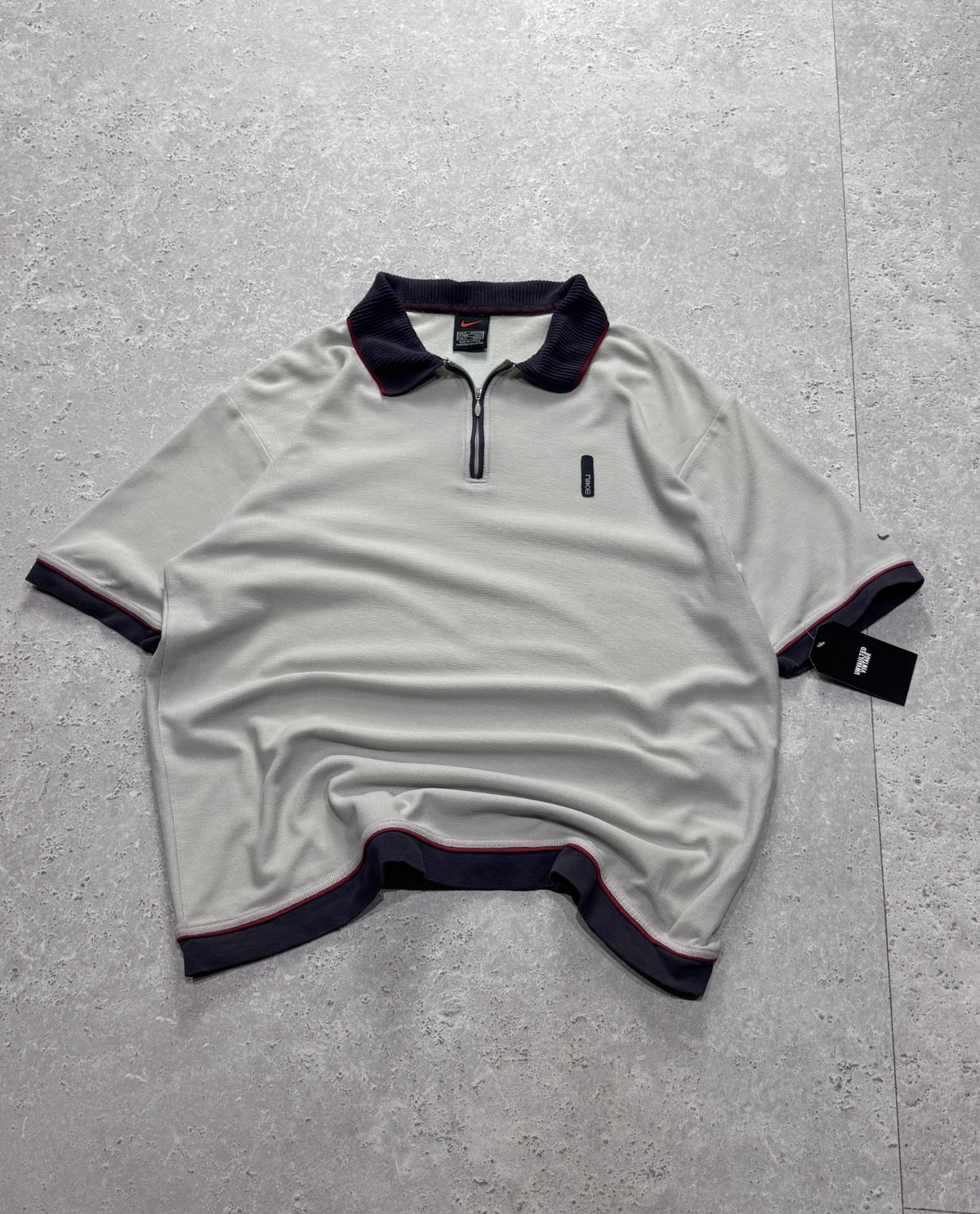 Vintage 2000s Nike Zip Up Polo Shirt (M)