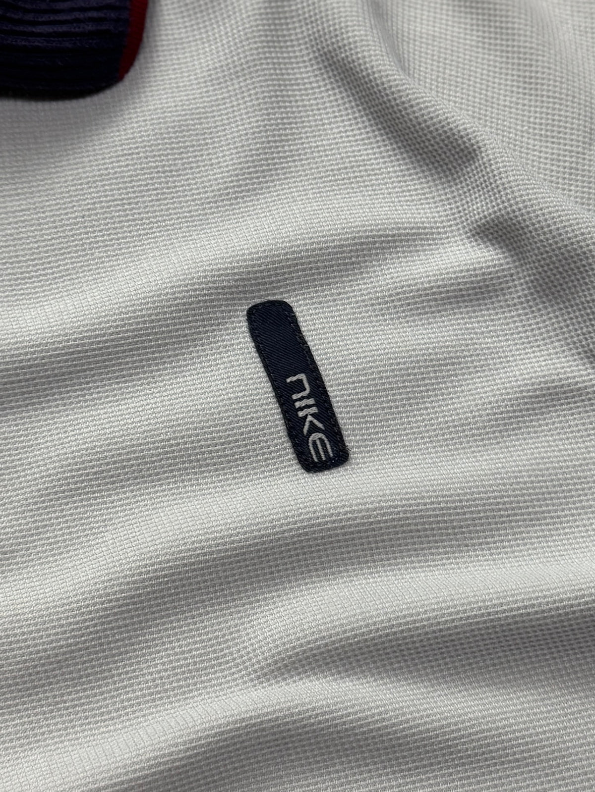 Vintage 2000s Nike Zip Up Polo Shirt (M)