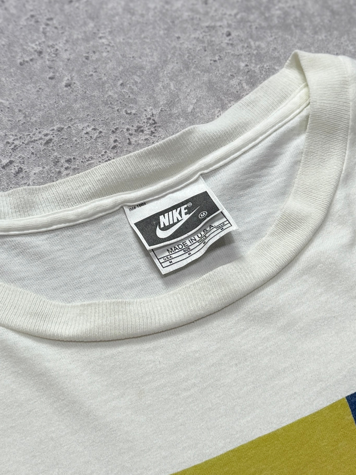 Vintage 90s Nike Geometric Logo Tee (L)