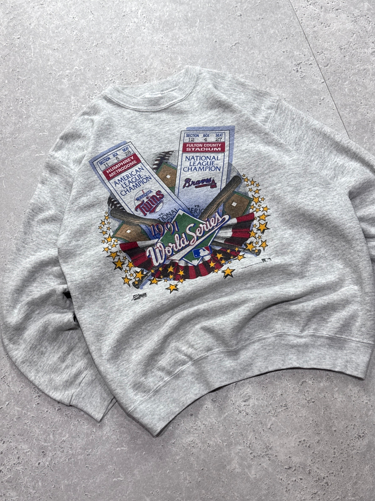 Vintage 1991 Salem X World Series MLB Sweater (M)