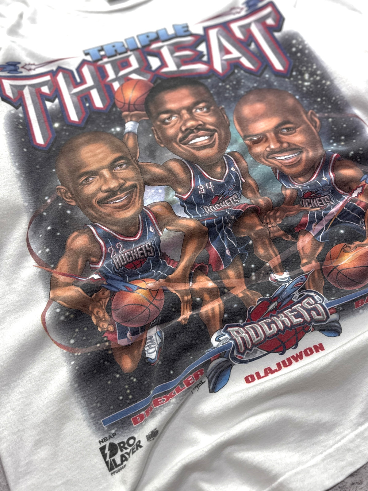 Vintage 90s Houston Rockets NBA Caricature Tee (L)