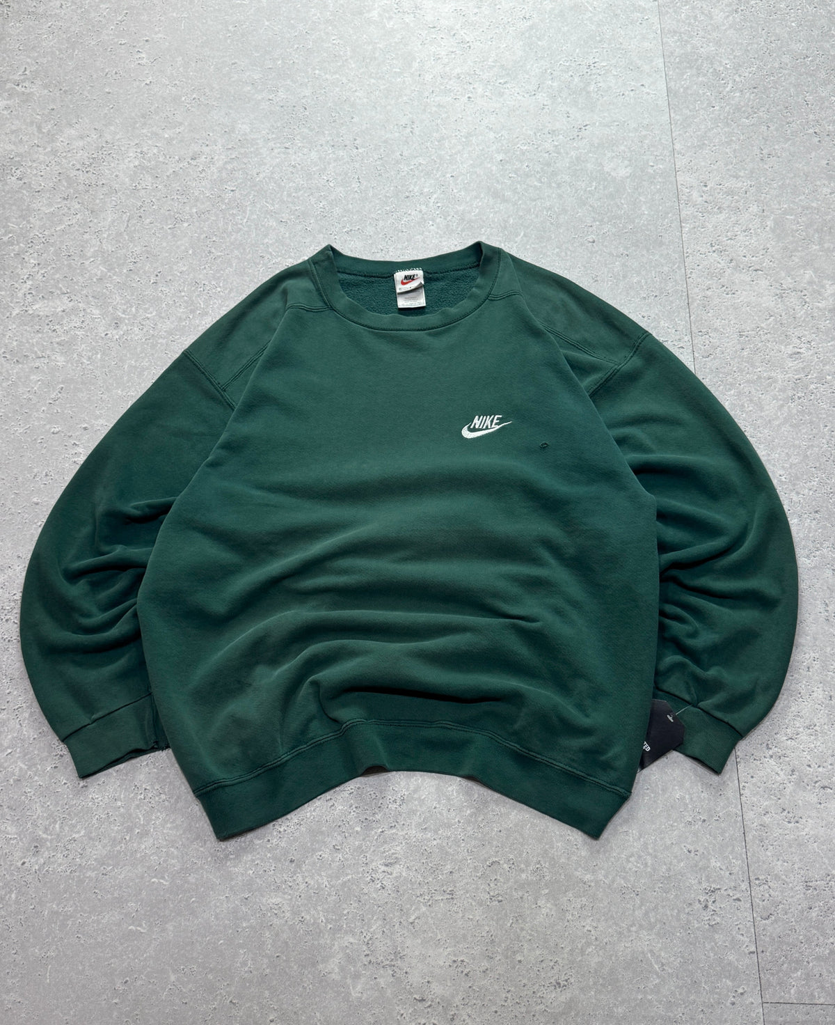 Vintage 90s Nike Embroidered Forest Green Sweater (L)